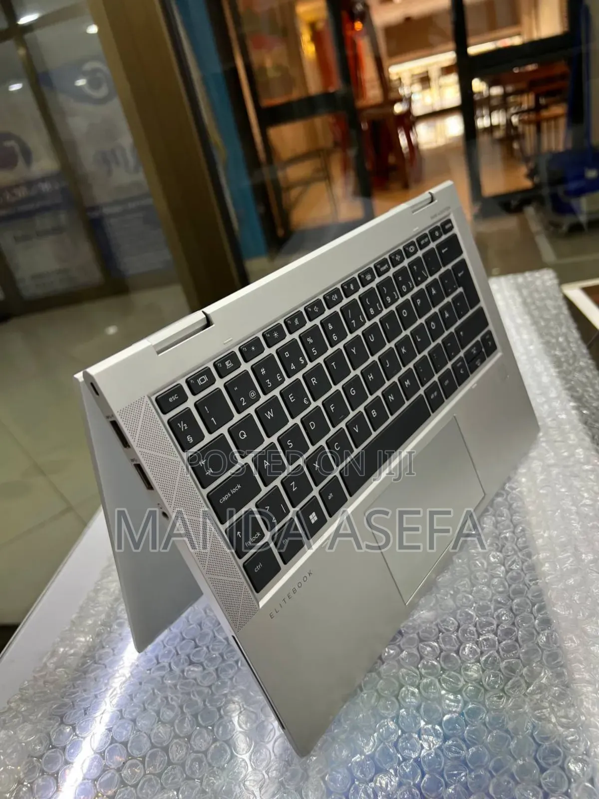 New Laptop HP EliteBook 830 G8 16GB Intel Core i7 SSD 512GB