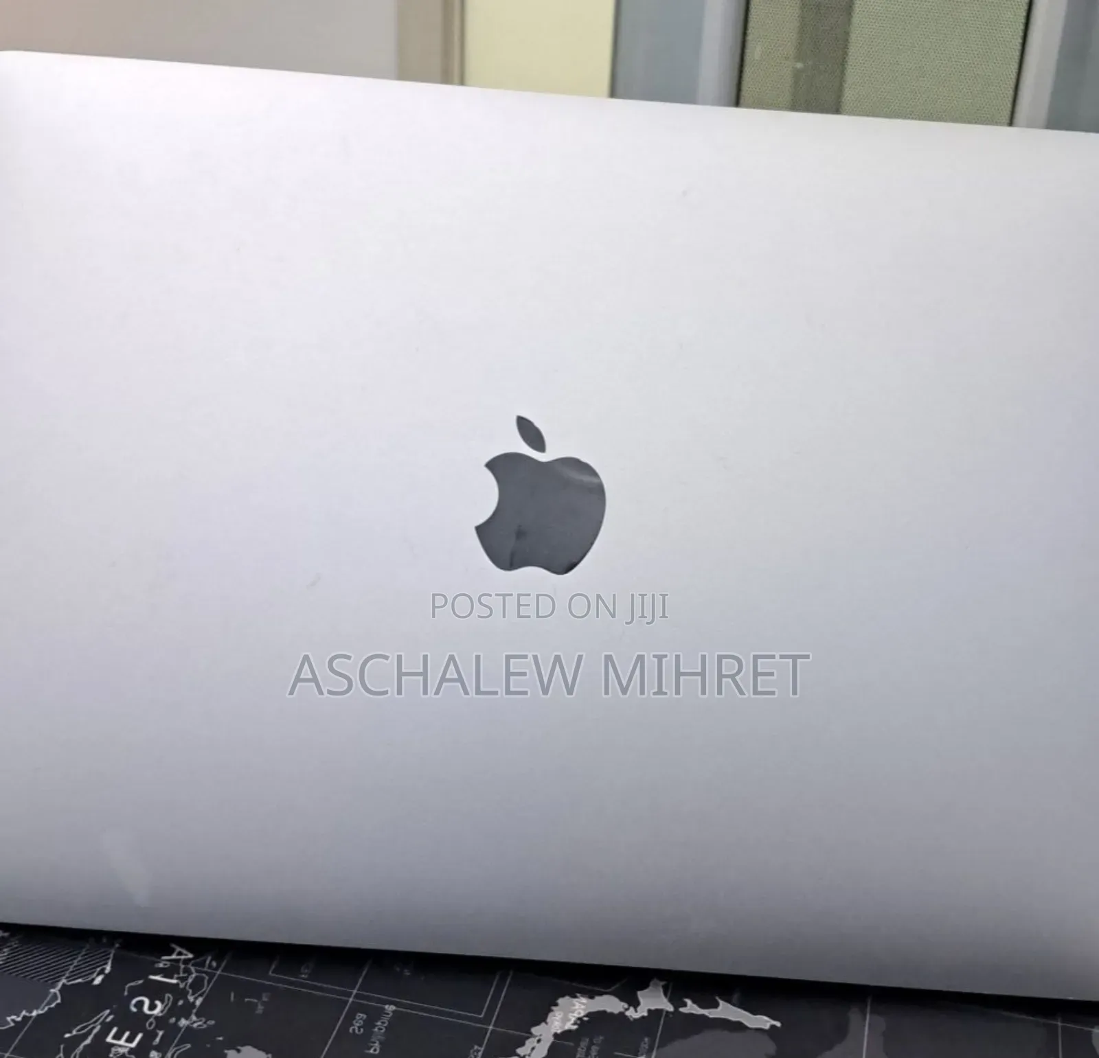 New Laptop Apple MacBook Pro 2022 M2 8GB Apple M2 SSD 256GB