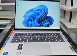 New Laptop Lenovo 16GB Intel Core i5 SSD 512GB