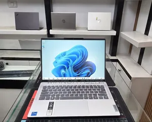 New Laptop Lenovo 16GB Intel Core i5 SSD 512GB