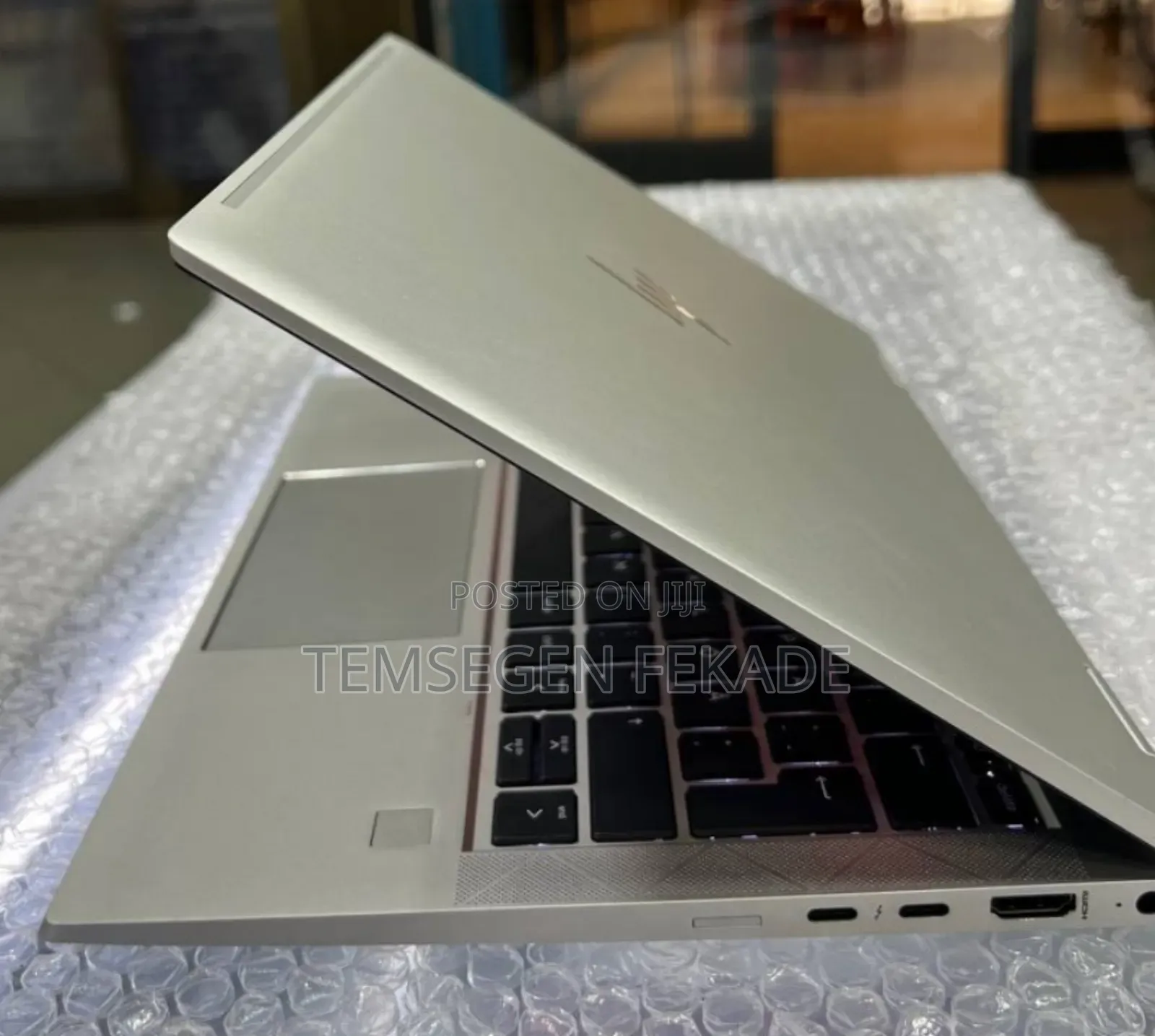 New Laptop HP EliteBook 830 G8 16GB Intel Core i7 SSD 512GB