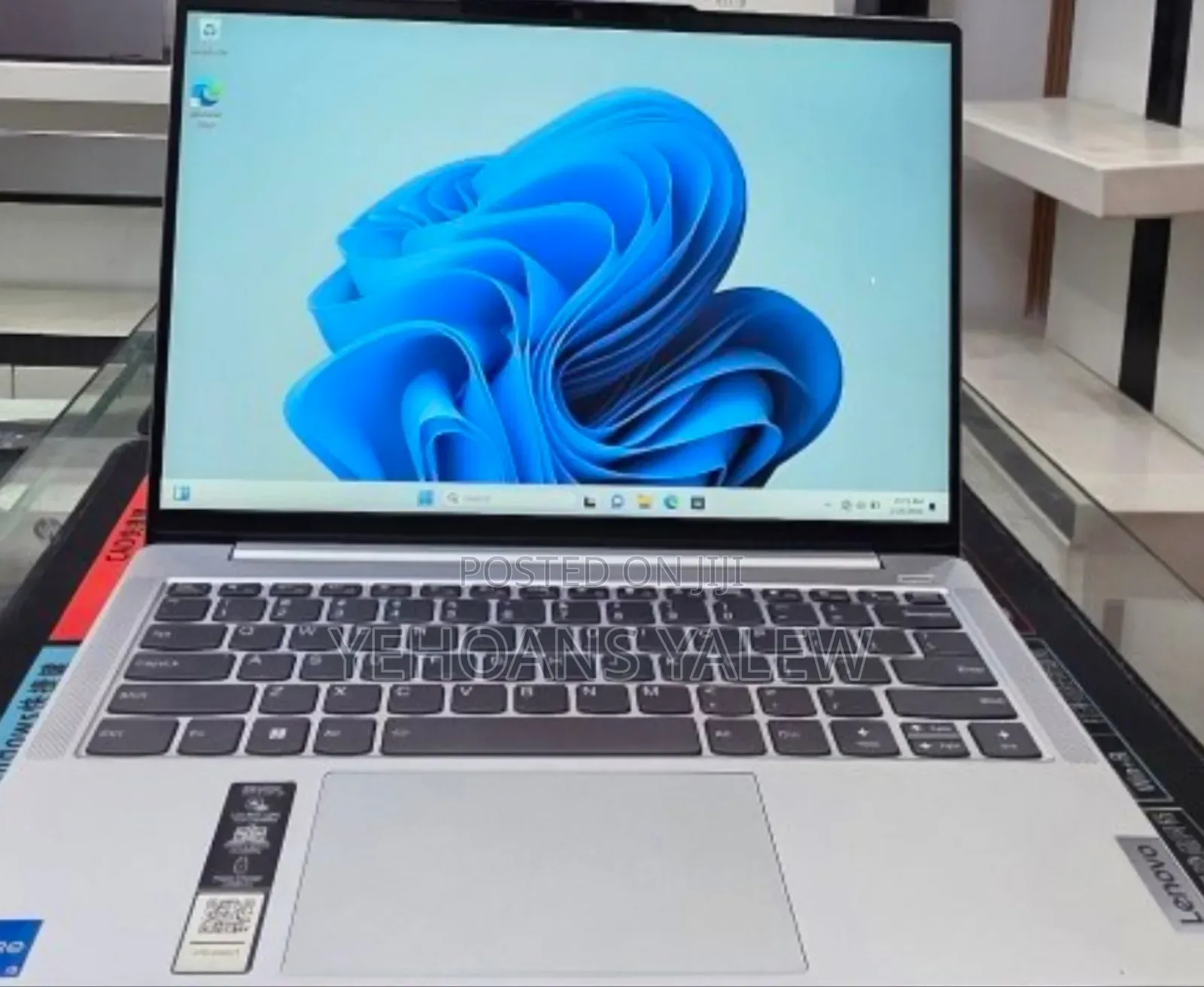New Laptop Lenovo Ideapad 3 16GB Intel Core i5 SSD 512GB