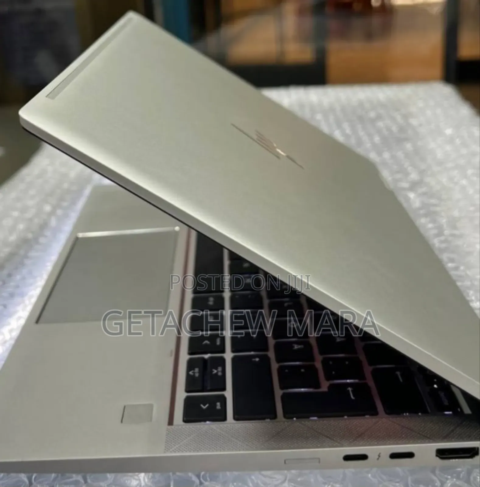 New Laptop HP EliteBook 830 G8 16GB Intel Core i7 SSD 512GB