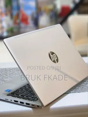 New Laptop HP EliteBook 840 G8 8GB Intel Core i5 SSD 256GB