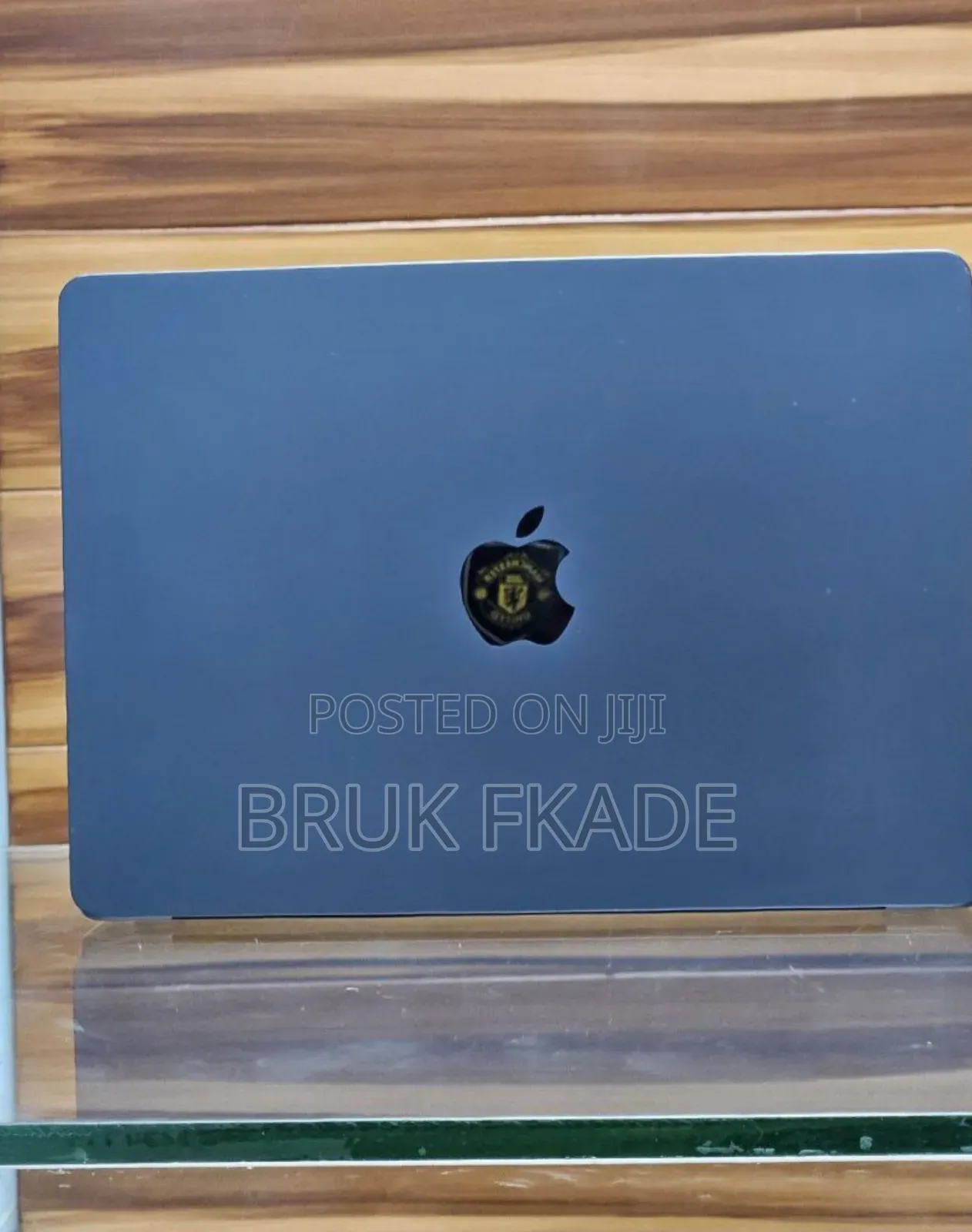 New Laptop Apple MacBook Air 2025 M4 13-inch 16GB Apple M4 SSD 256GB