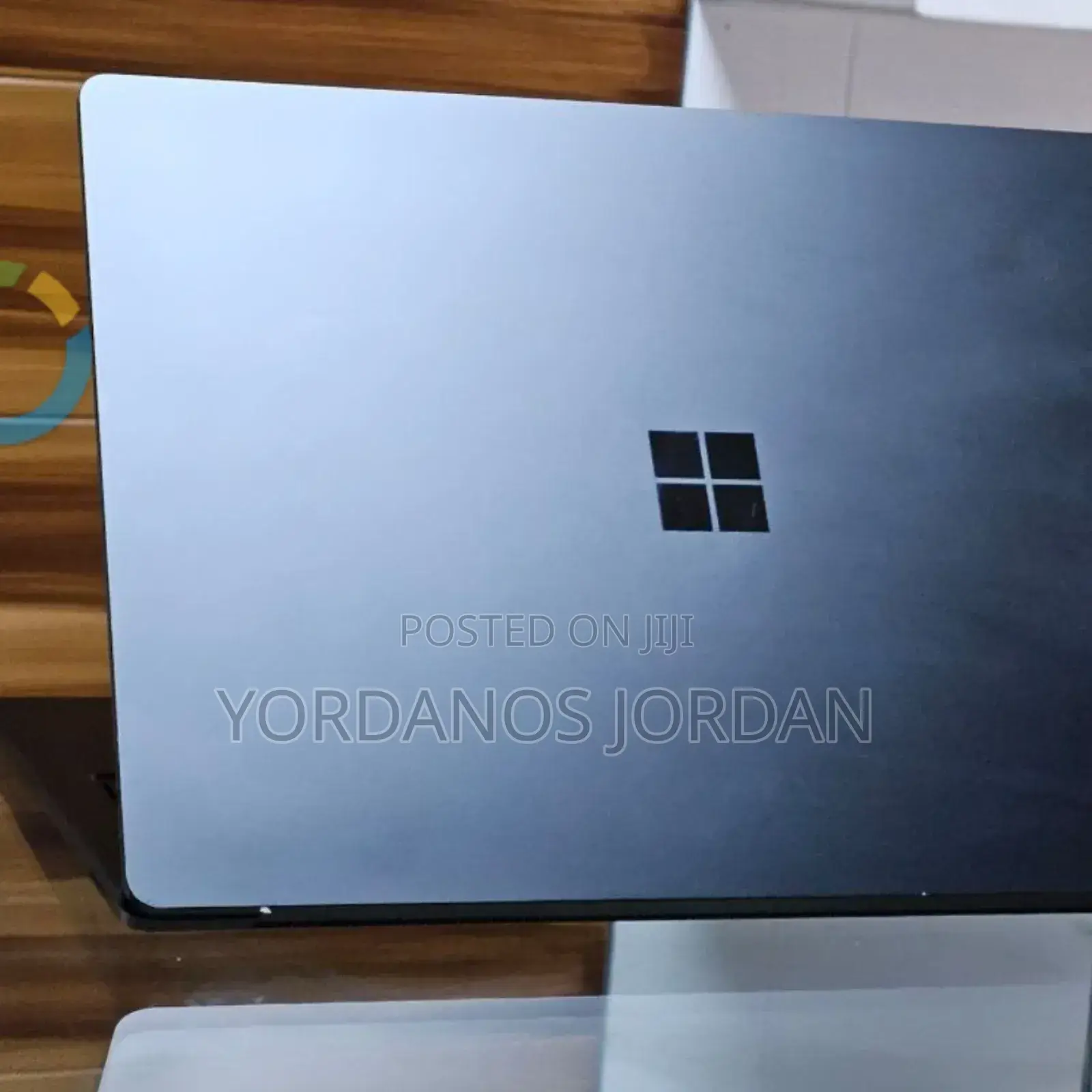 New Laptop Microsoft Surface 16GB Intel Core i7 SSD 256GB