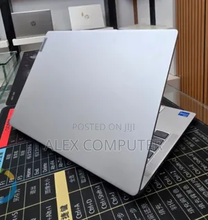 New Laptop Lenovo 16GB Intel Core i5 SSD 512GB