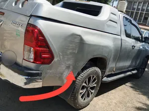 Toyota Hilux 2019 Gray