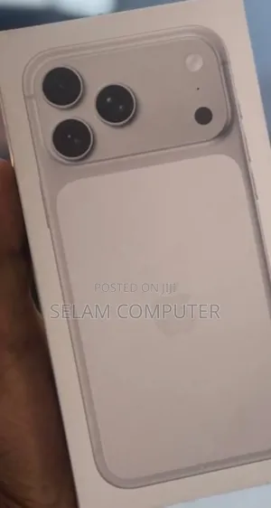 New Apple iPhone 17 Pro Max 256 GB Silver