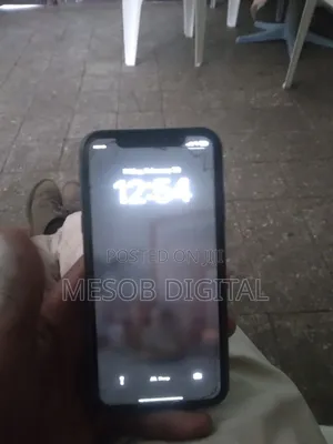 Apple iPhone 11 64 GB Black