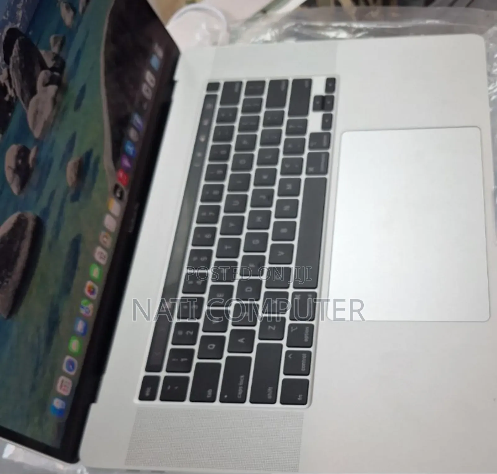 New Laptop Apple MacBook Pro 2019 64GB Intel Core i9 SSD 1T