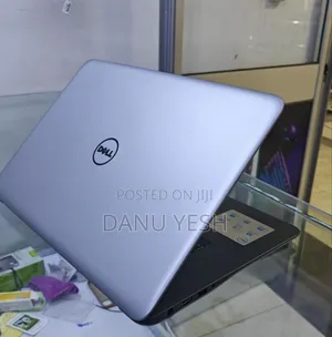 New Laptop Dell Inspiron 15 8GB Intel Core i7 SSD 1T