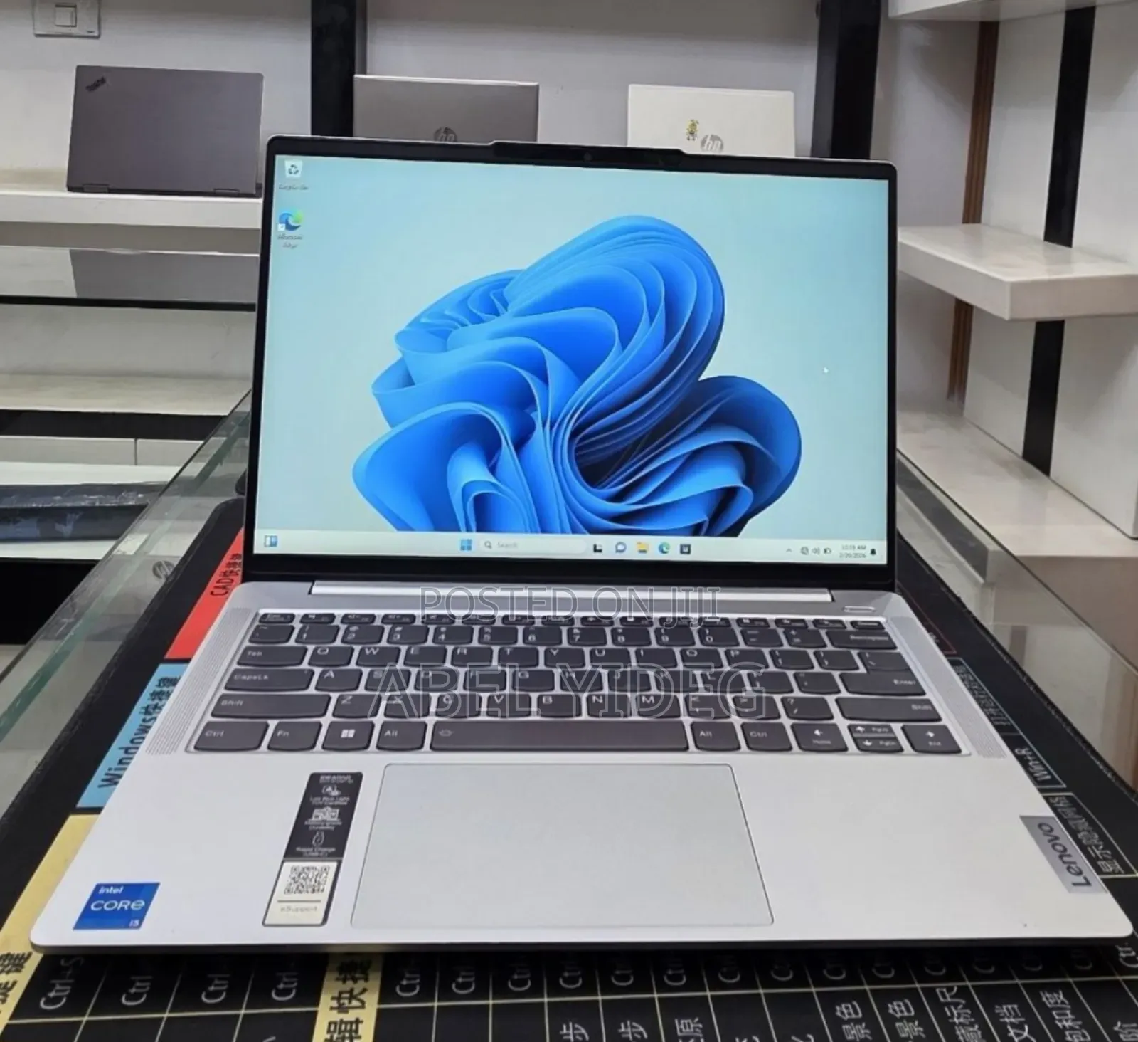 New Laptop Lenovo 16GB Intel Core i5 SSD 512GB