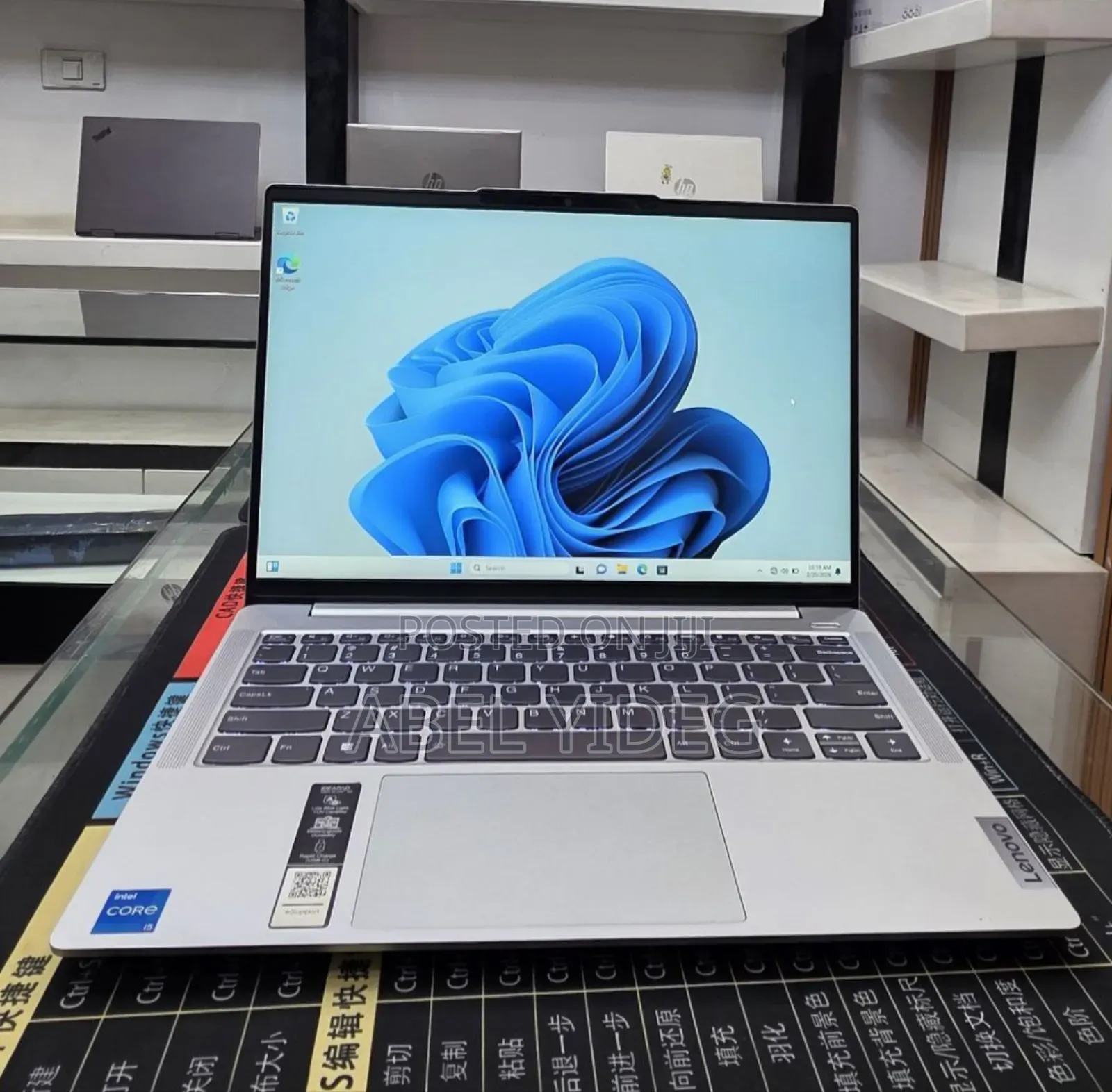 New Laptop Lenovo 16GB Intel Core i5 SSD 512GB