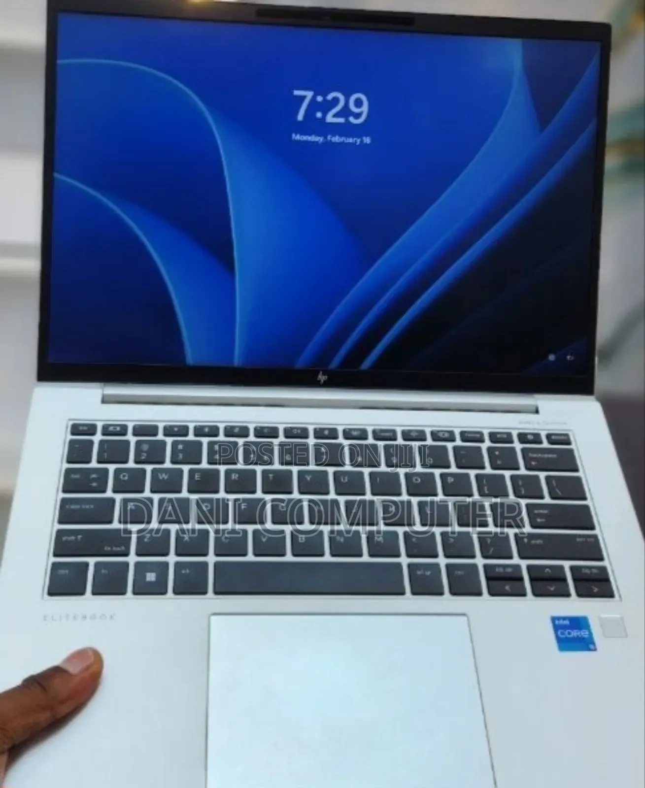 New Laptop HP EliteBook 840 G10 16GB Intel Core i5 SSD 512GB