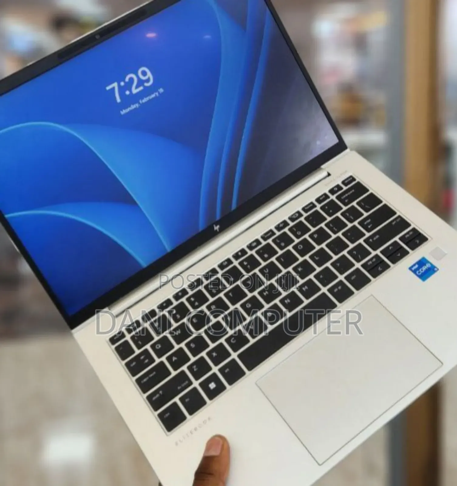 New Laptop HP EliteBook 840 G10 16GB Intel Core i5 SSD 512GB