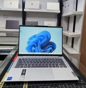 New Laptop Lenovo 16GB Intel Core i5 SSD 512GB
