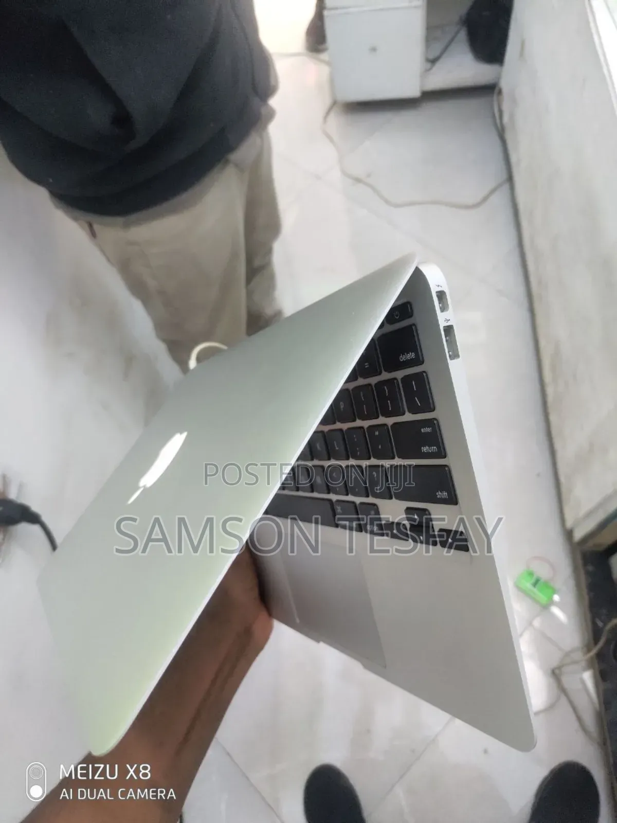 Laptop Apple MacBook Air 4GB Intel Core i5 SSD 128GB