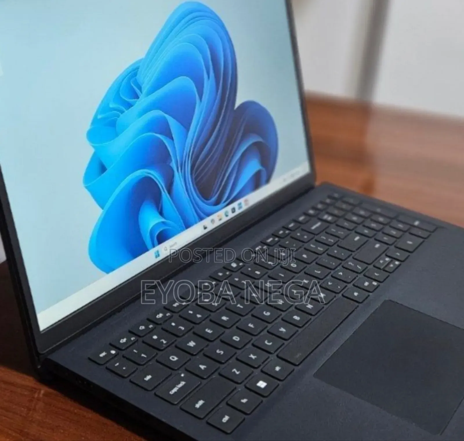 New Laptop Dell Inspiron 15 16GB AMD Ryzen 7 SSD 512GB