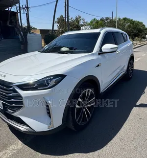 Jetour X70 Plus 2022 White