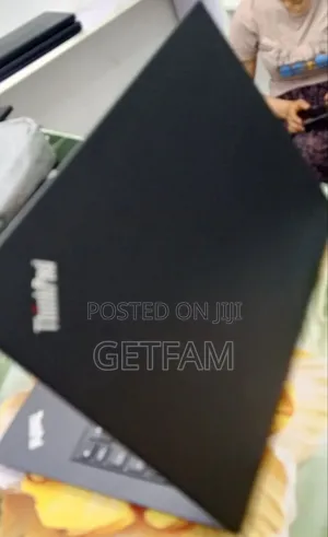 New Laptop Lenovo ThinkPad T14 16GB Intel Core i7 SSD 512GB