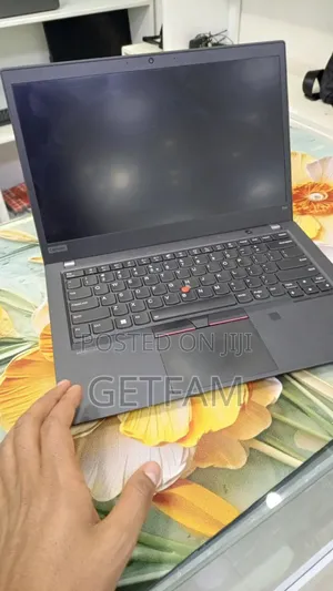 New Laptop Lenovo ThinkPad T14 16GB Intel Core i7 SSD 512GB