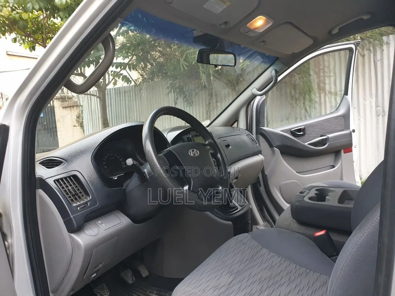 Hyundai H1 2008 Silver