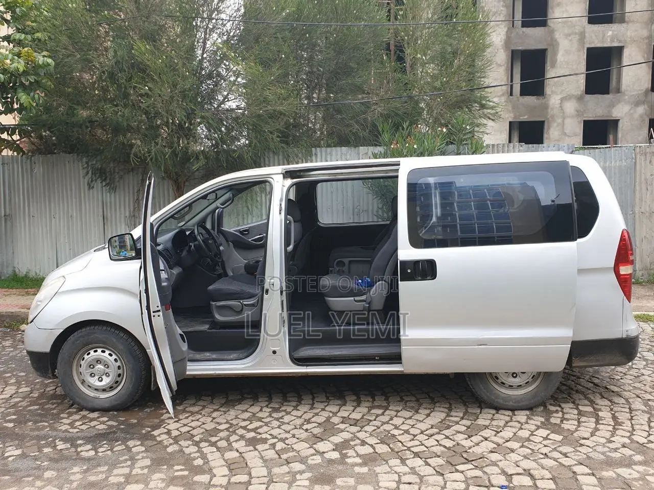 Hyundai H1 2008 Silver