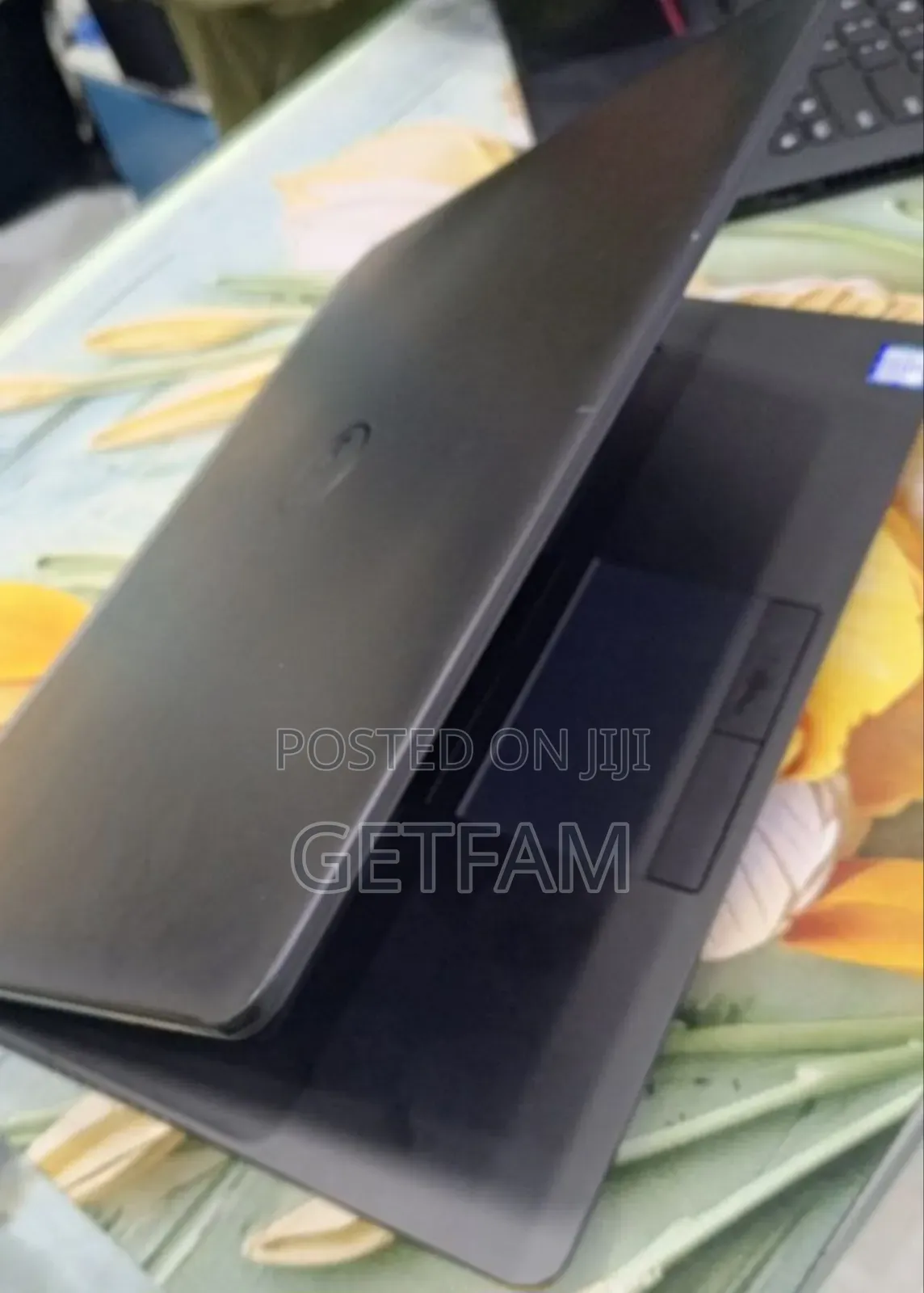 New Laptop Dell Precision 5470 8GB Intel Core i5 SSD 256GB