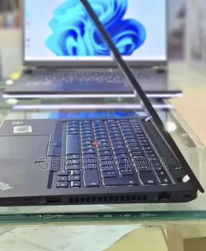 New Laptop Lenovo ThinkPad t495s 16GB AMD Ryzen 5 SSD 512GB