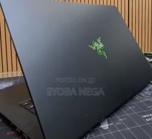 New Laptop Razer Blade 16GB Intel Core i7 SSD 512GB