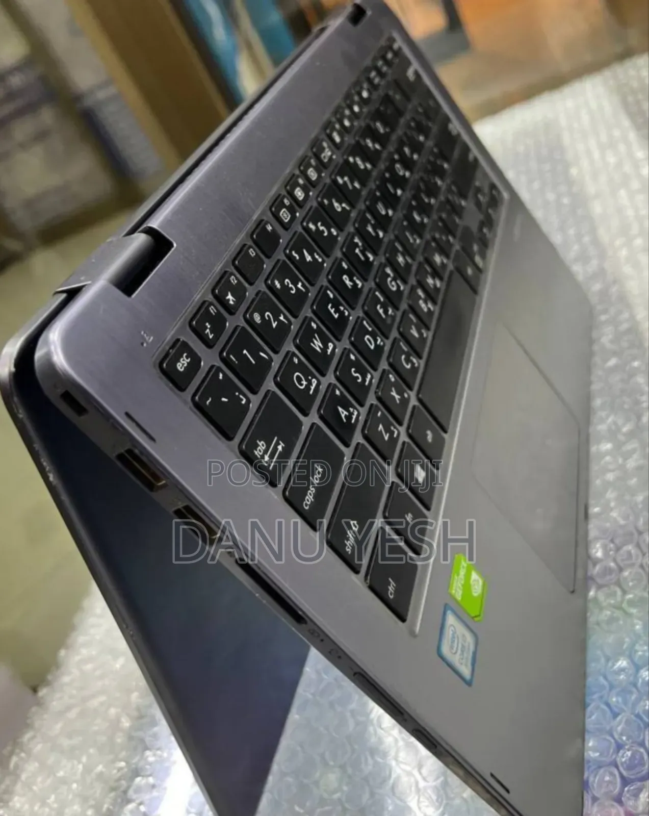 New Laptop Asus VivoBook Flip 14 TP401CA 8GB Intel Core i7 SSD 1T