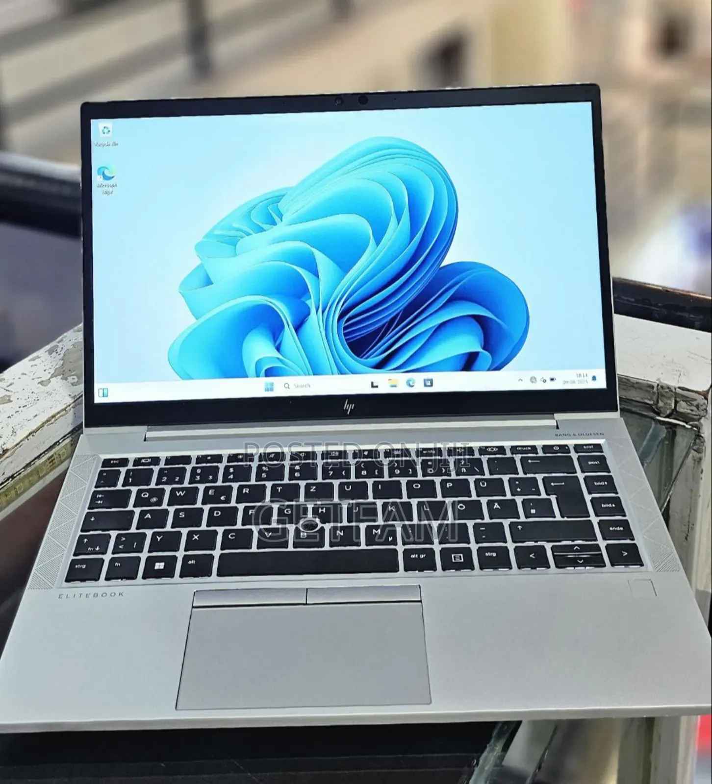 New Laptop HP EliteBook 840 G8 16GB Intel Core i5 SSD 512GB