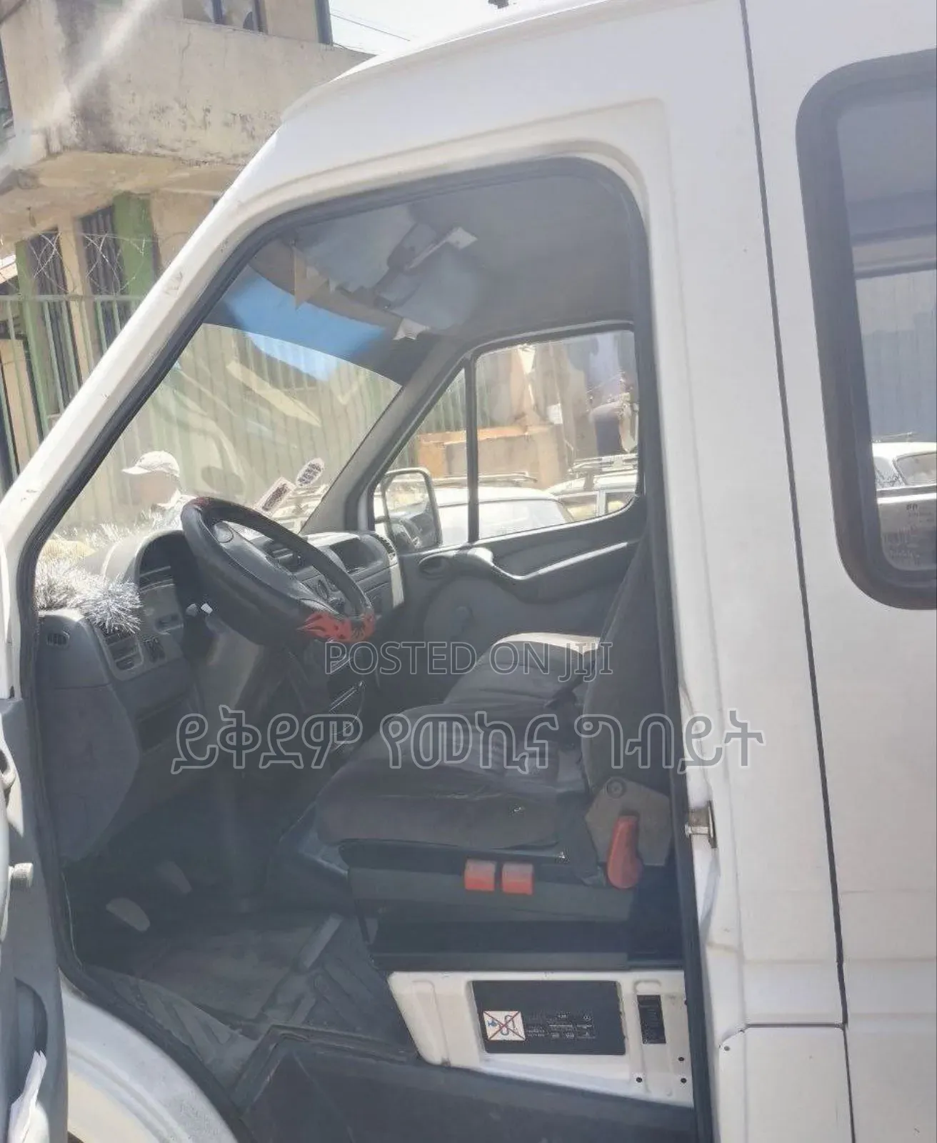 Mercedes-Benz T2 2005 White