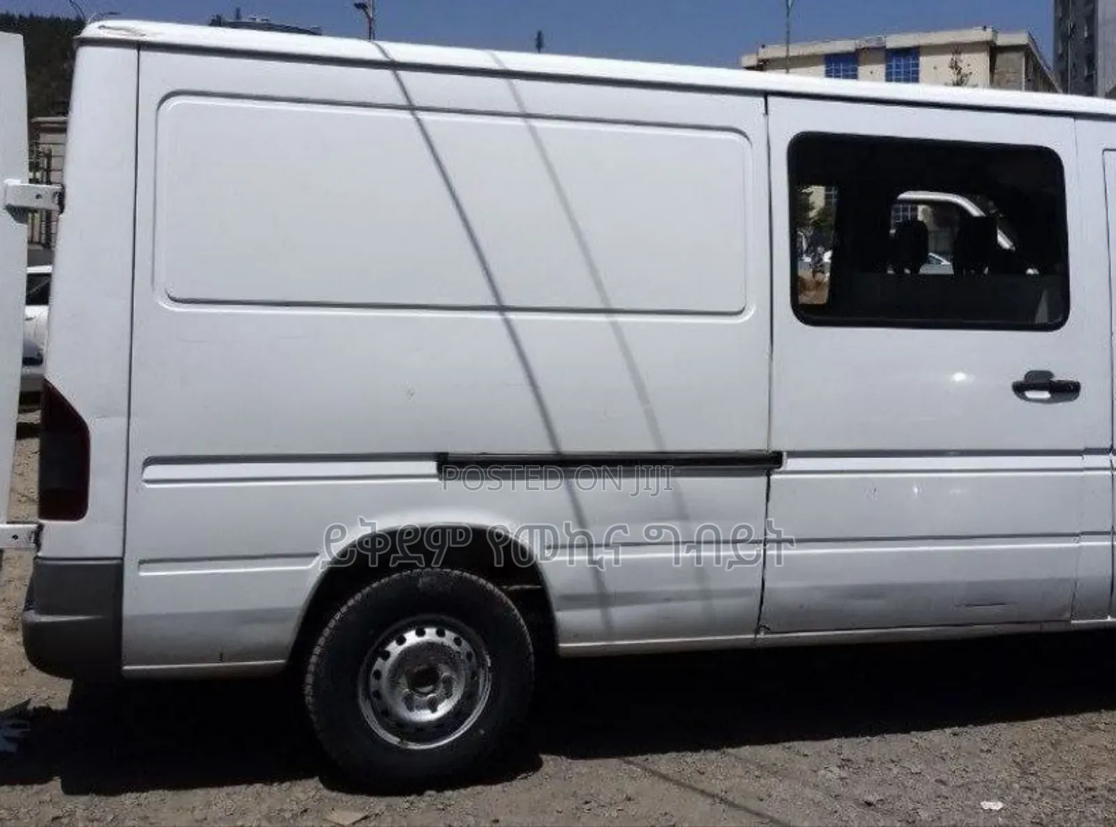 Mercedes-Benz T2 2005 White