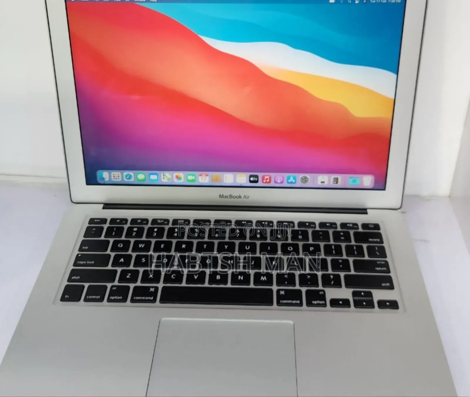 New Laptop Apple MacBook Air 2017 8GB Intel Core i5 SSD 256GB