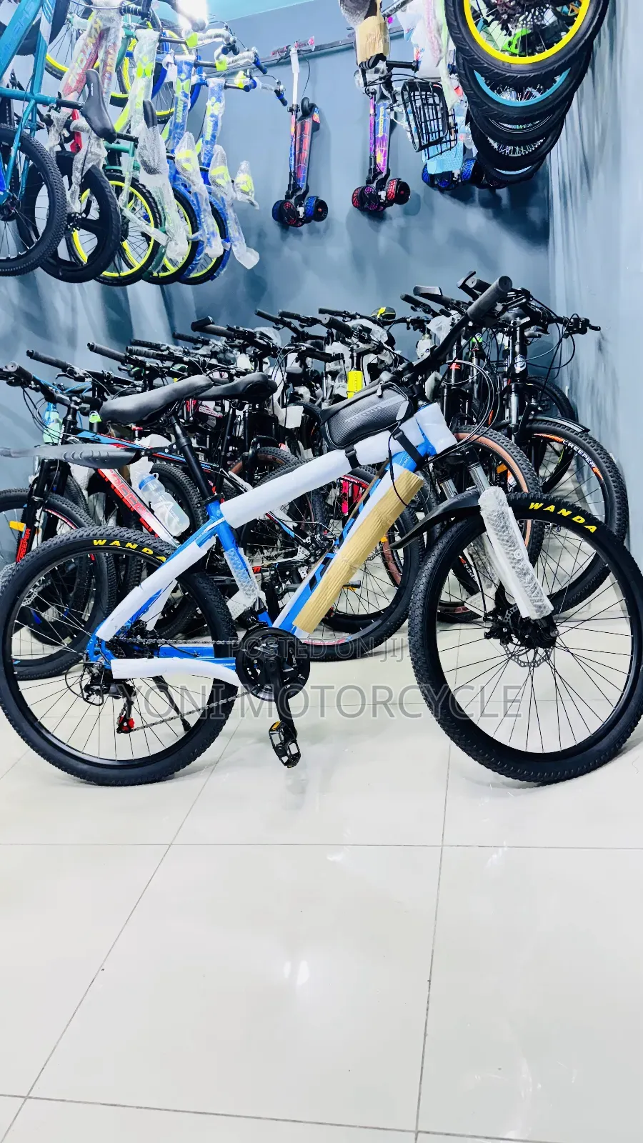 Full Light and Aluminum Bike