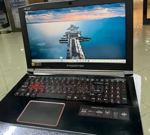 New Laptop Acer Predator Helios 300 16GB Intel Core i7 SSD 256GB