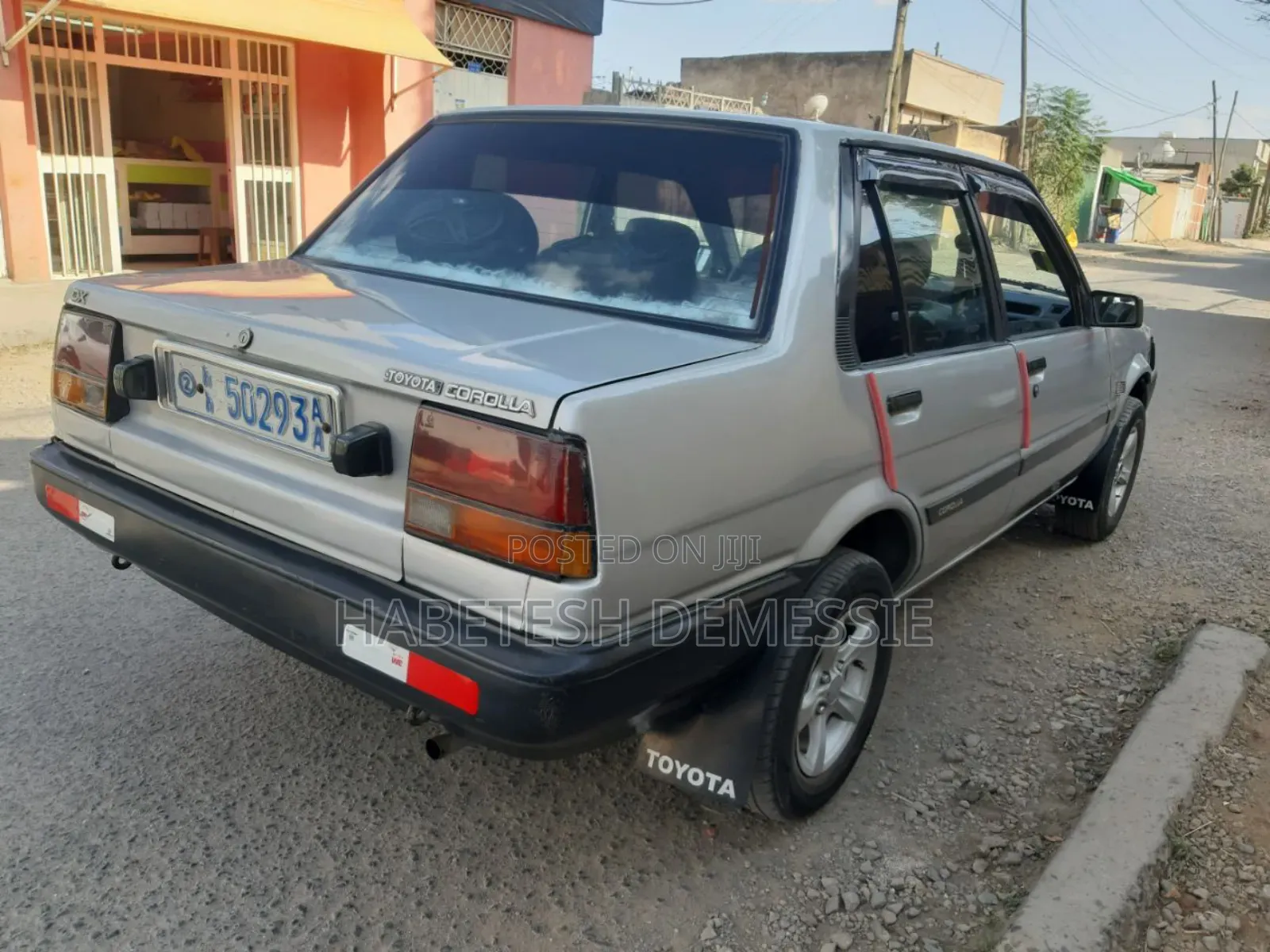 Toyota Corolla 1300 Custom DX 1983 Silver