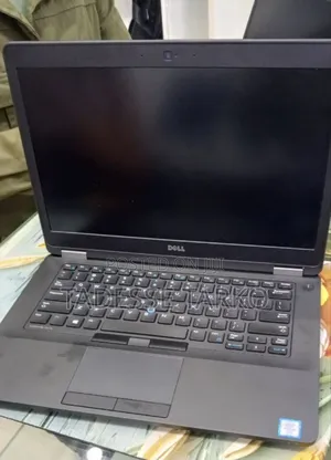 New Laptop Dell Latitude 14 E5470 8GB Intel Core i5 SSD 256GB