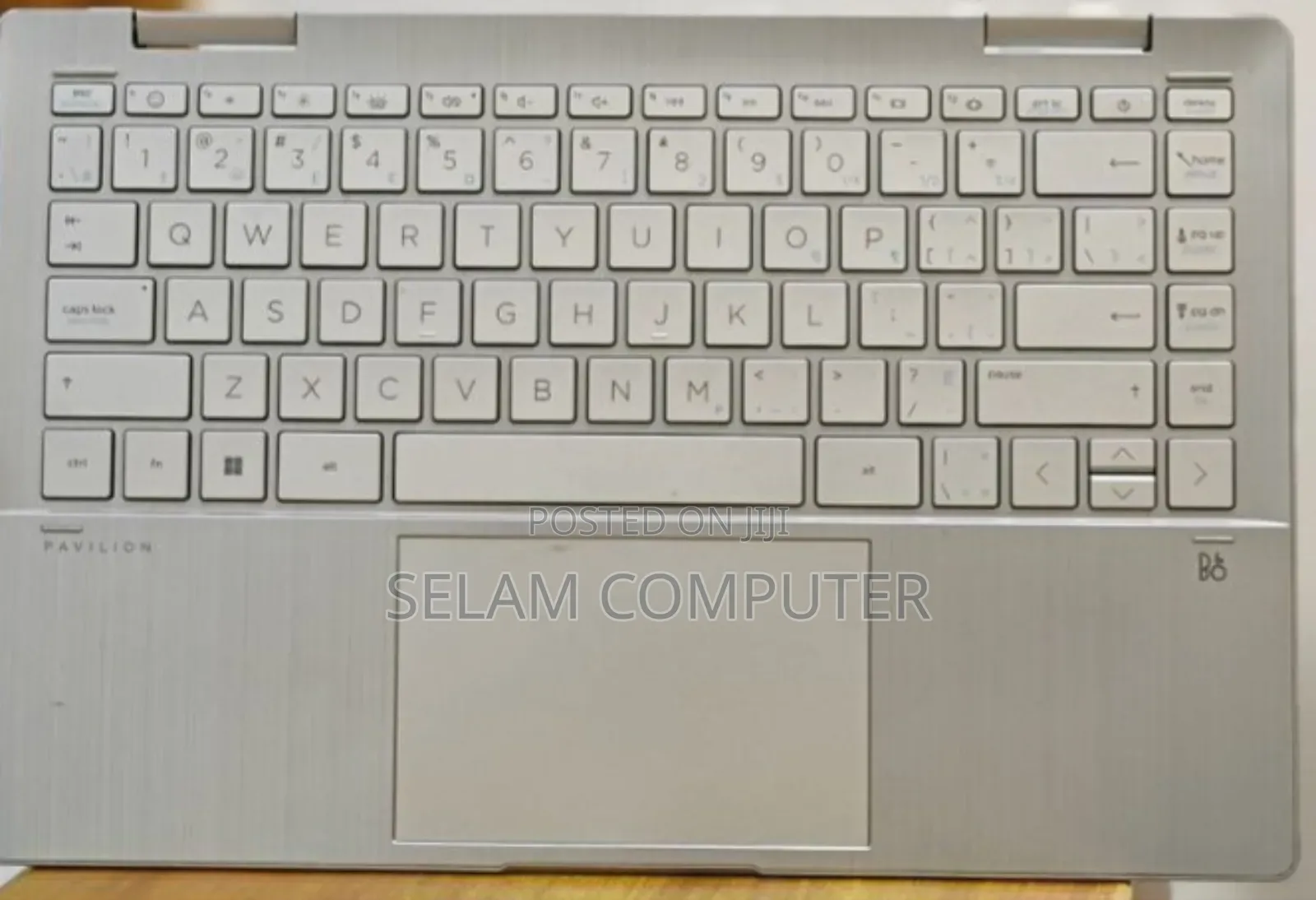 New Laptop HP Pavilion x360 8GB Intel Core i5 SSD 512GB