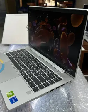 New Laptop HP EliteBook 640 G9 16GB Intel Core i7 SSD 512GB