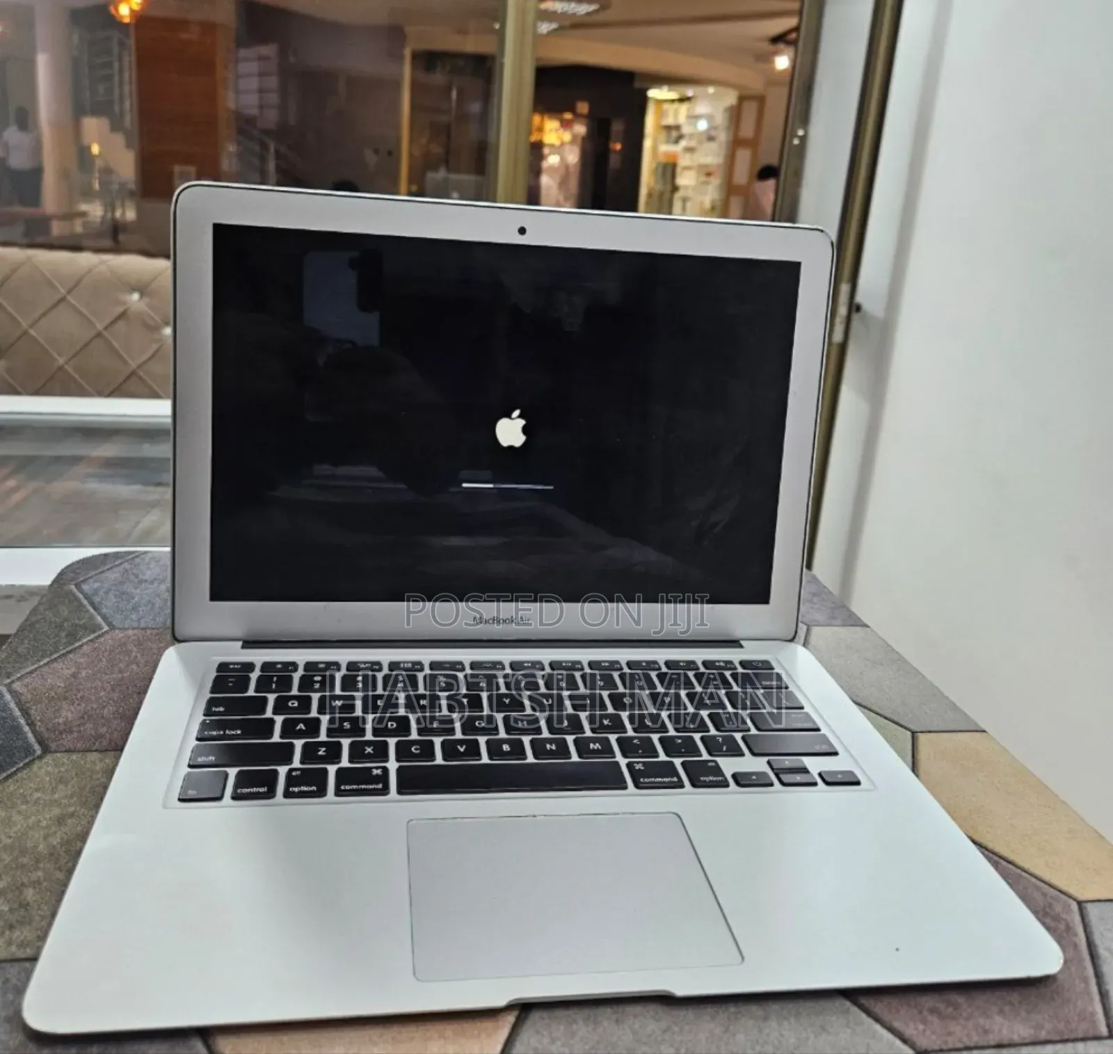New Laptop Apple MacBook Air 2017 8GB Intel Core i5 SSD 256GB