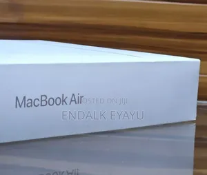 New Laptop Apple MacBook Air 2025 M4 13-inch 16GB Apple M4 SSD 1T