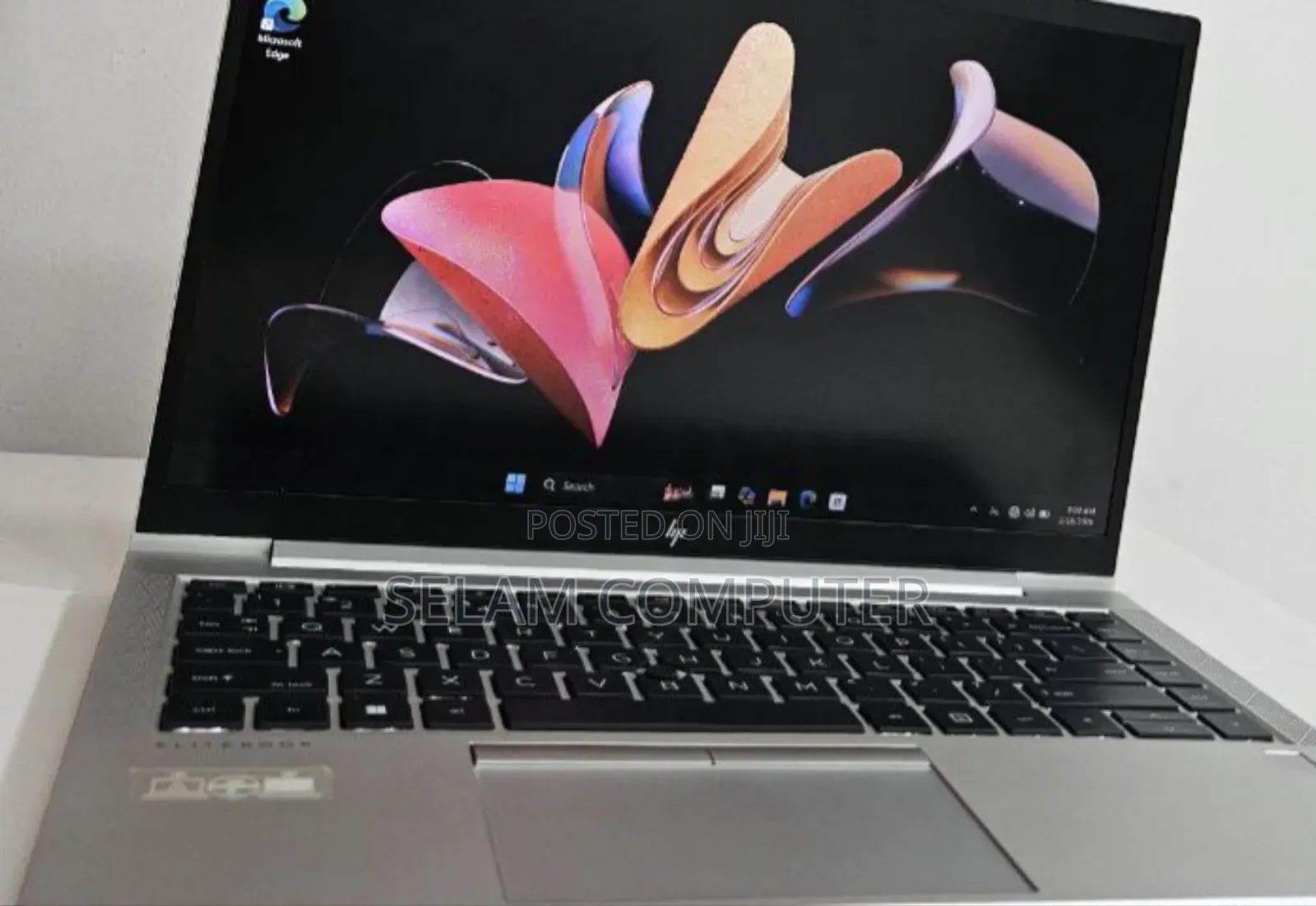 New Laptop HP EliteBook 845 G8 16GB AMD Ryzen 5 SSD 512GB
