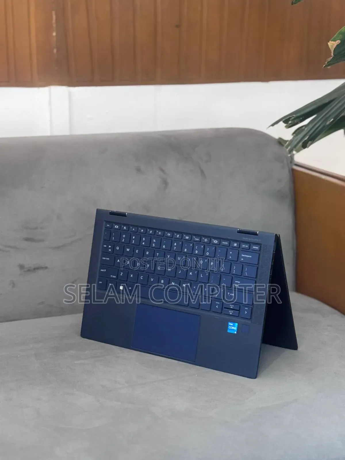 New Laptop HP Dragonfly Folio 16GB Intel Core i7 SSD 512GB
