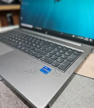 New Laptop HP ZBook Studio G8 16GB Intel Core i7 SSD 1T
