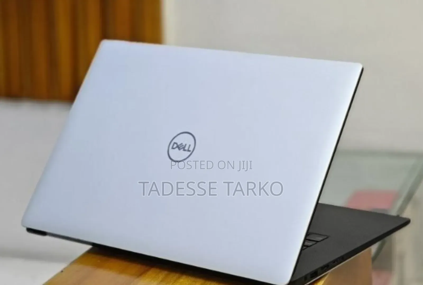 New Laptop Dell XPS 15 16GB Intel Core i9 SSD 512GB