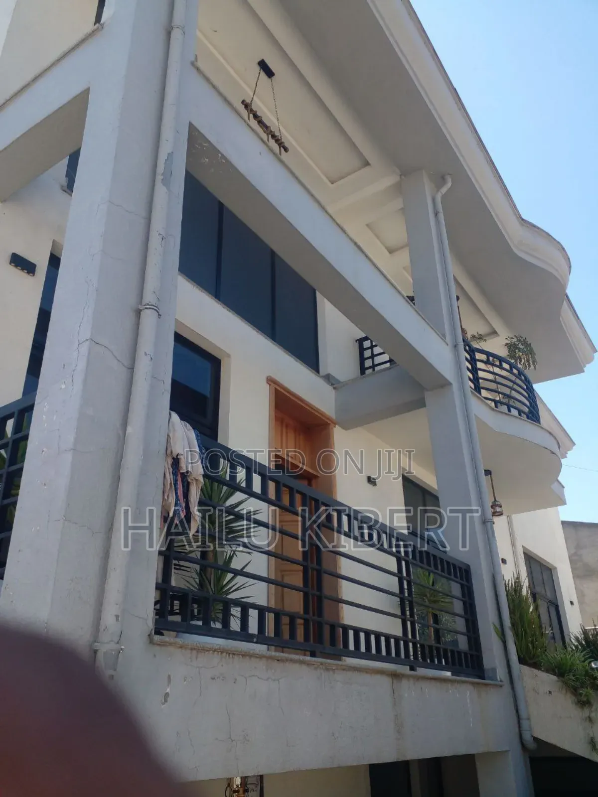 7bdrm House in Semit, Bole for sale