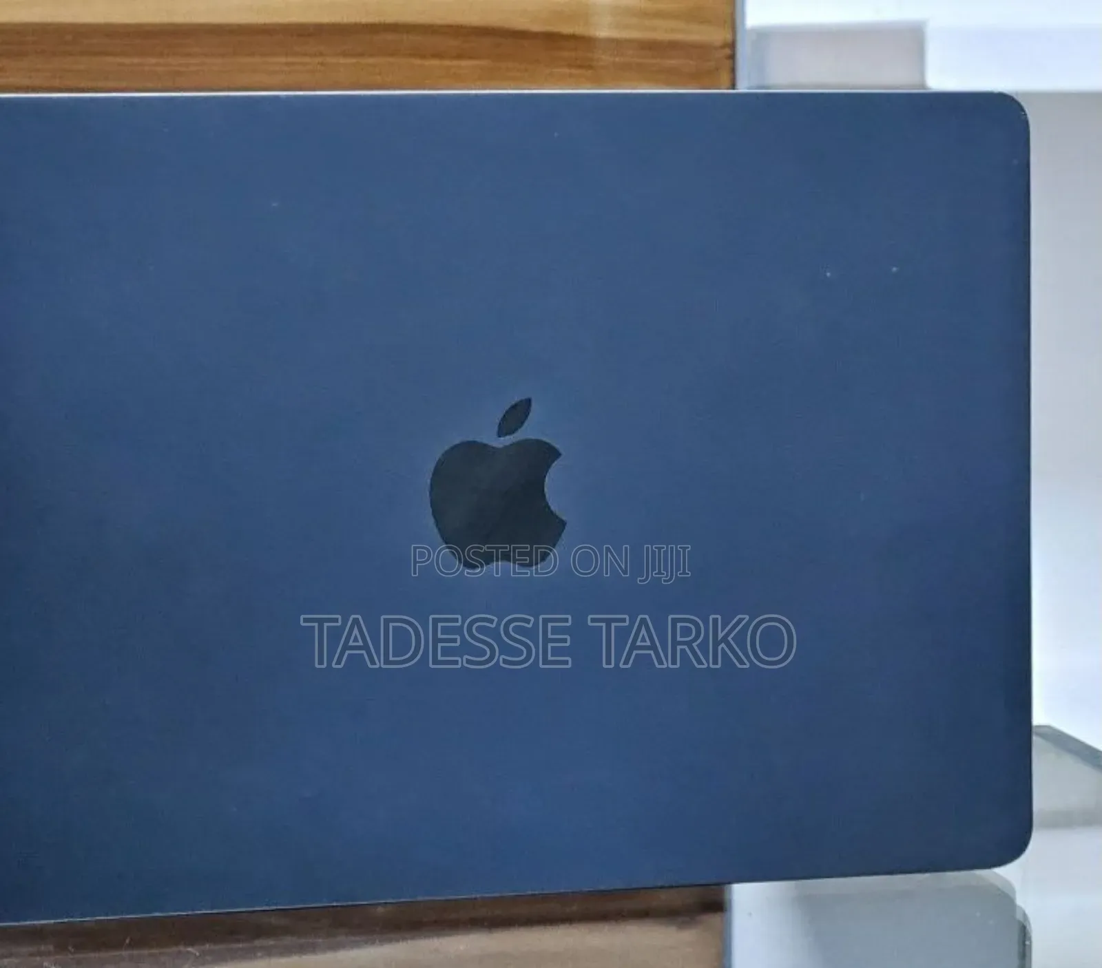 New Laptop Apple MacBook Air 2025 M4 13-inch 16GB Apple M4 SSD 256GB